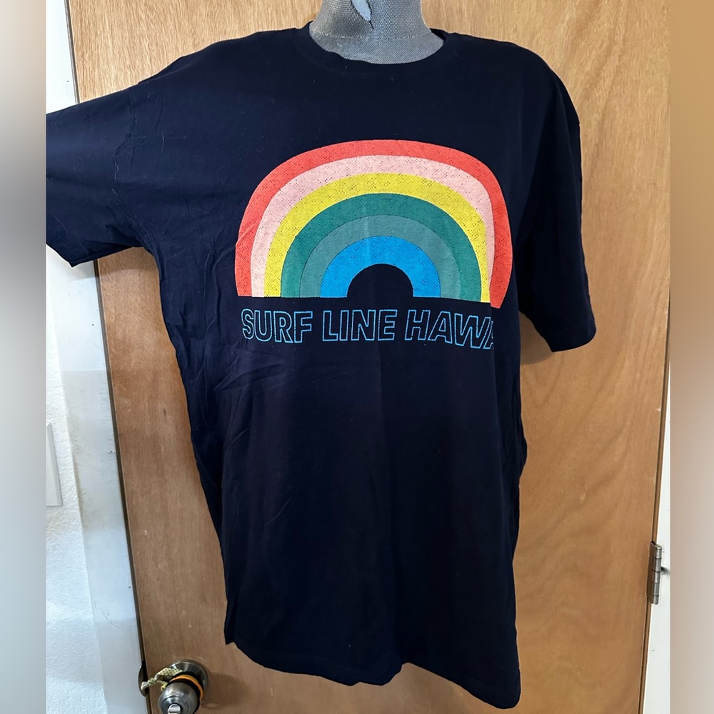 Men’s slim fit Surf Line Hawaii graphic tee